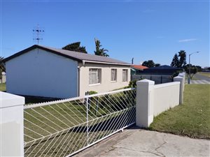 3 Bedroom Property for Sale in Macassar Western Cape